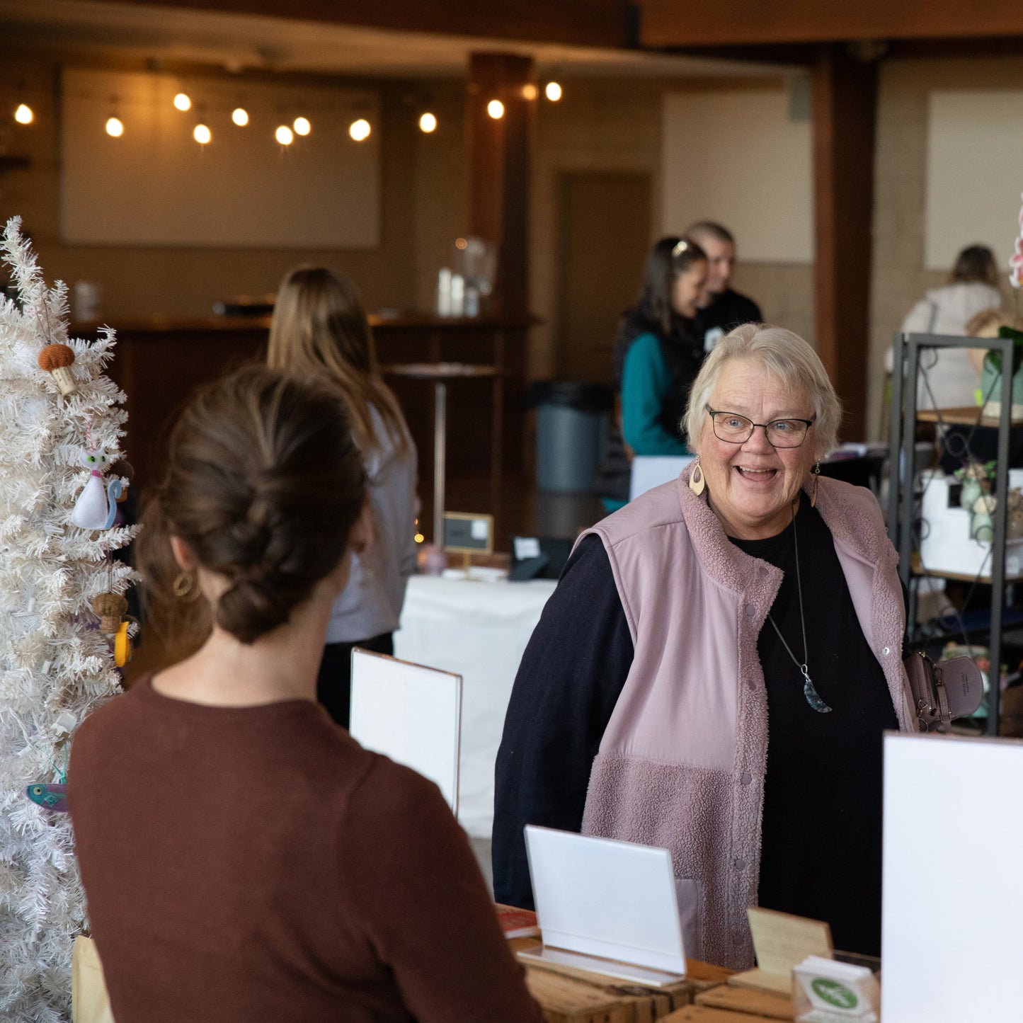 VIP Ticket Mistletoe Market—Sun. November 23, 2025