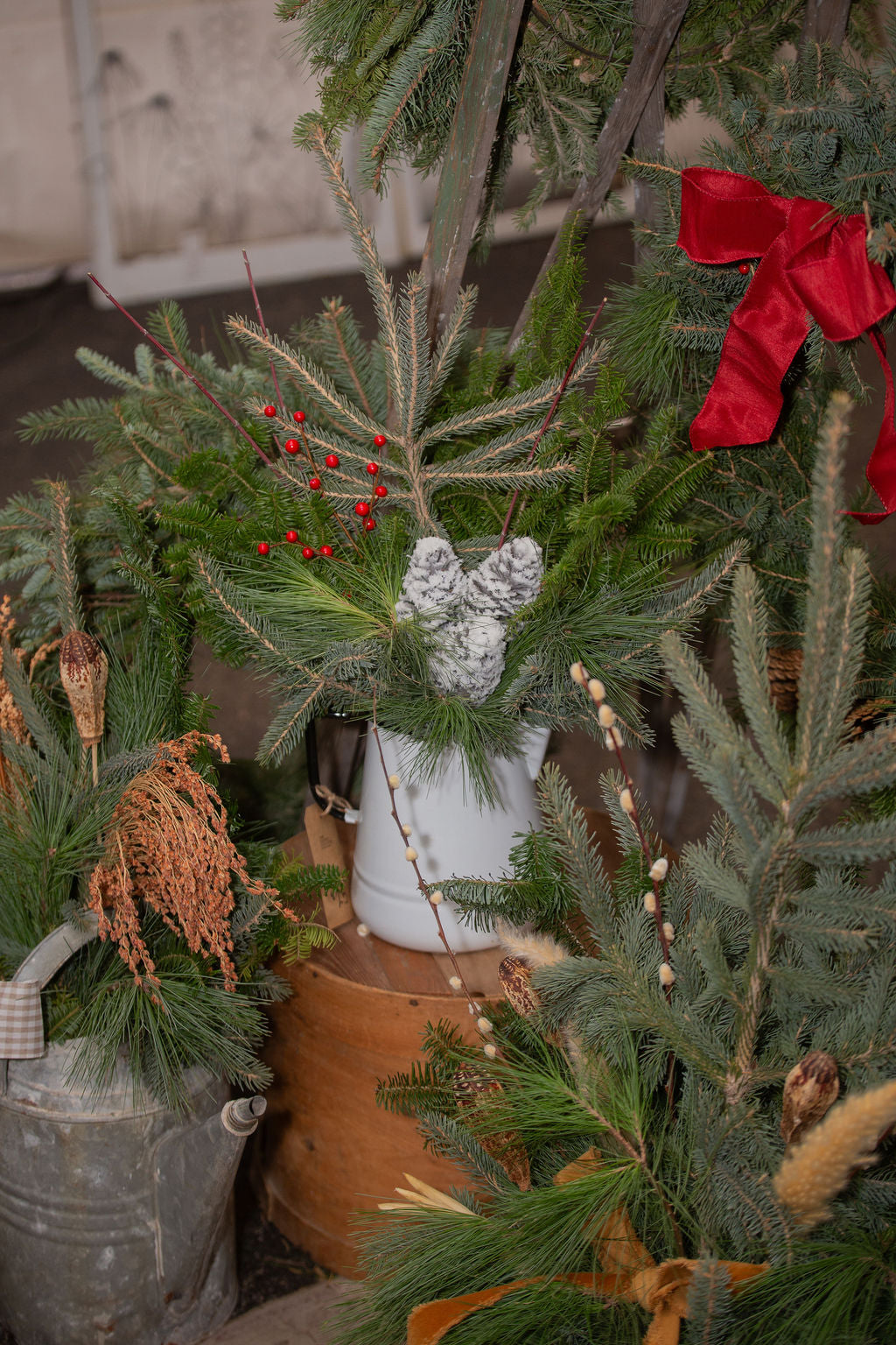 {12-2pm} Early Access Mistletoe Market—Fri. November 20th, 2026